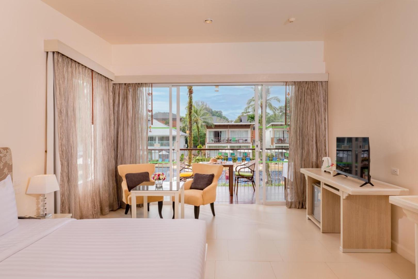 The Briza Beach Resort, Khao Lak Sha Extra Plus Dış mekan fotoğraf