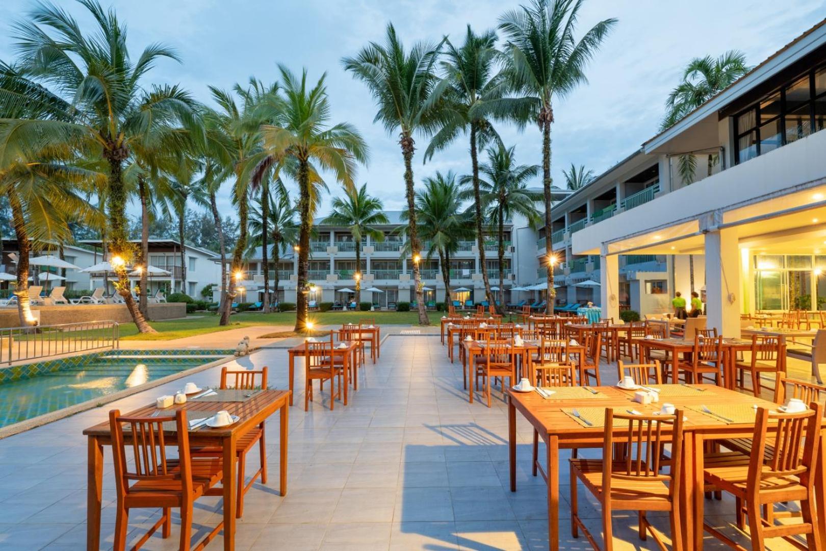 The Briza Beach Resort, Khao Lak Sha Extra Plus Dış mekan fotoğraf
