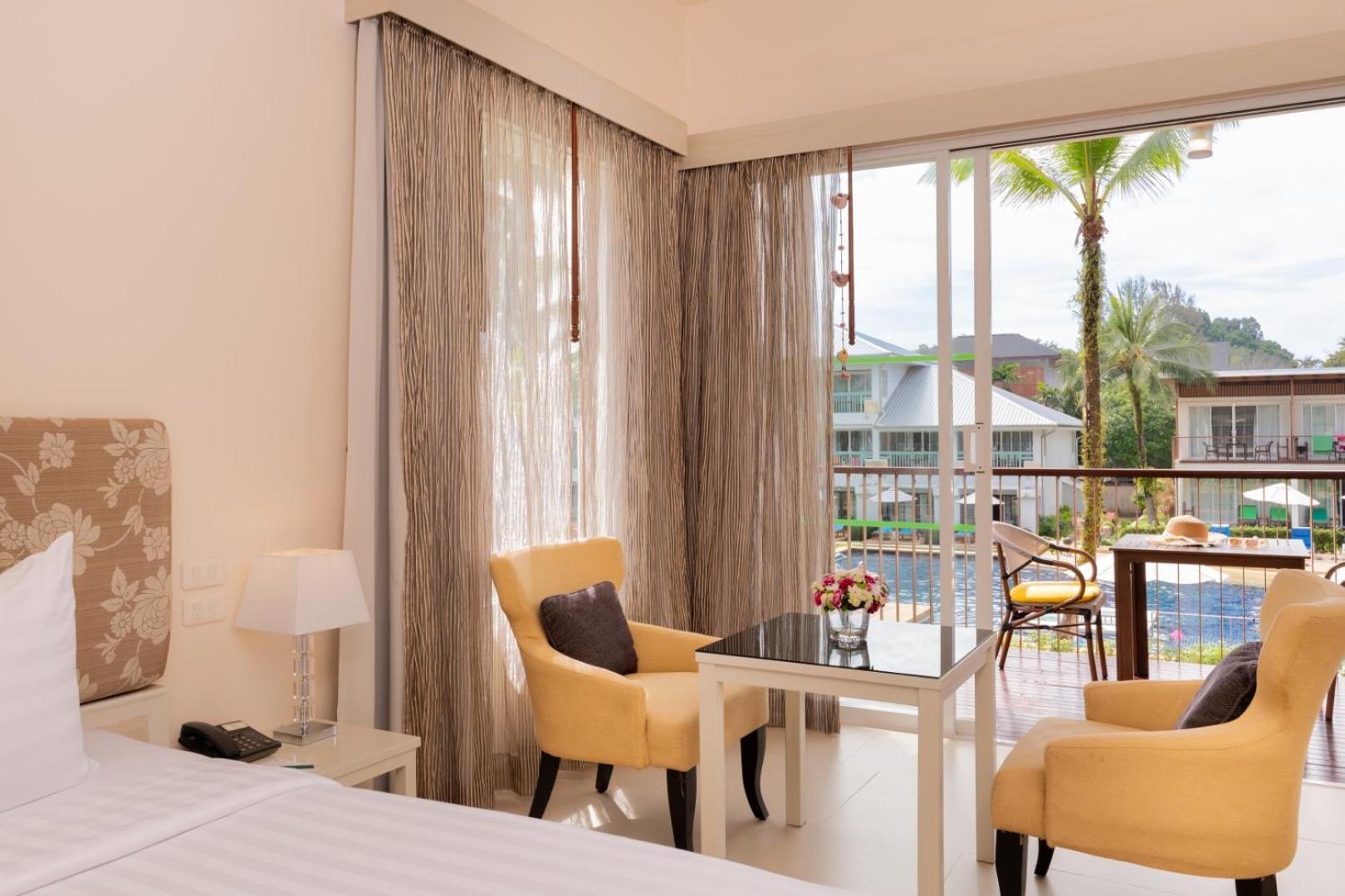 The Briza Beach Resort, Khao Lak Sha Extra Plus Dış mekan fotoğraf