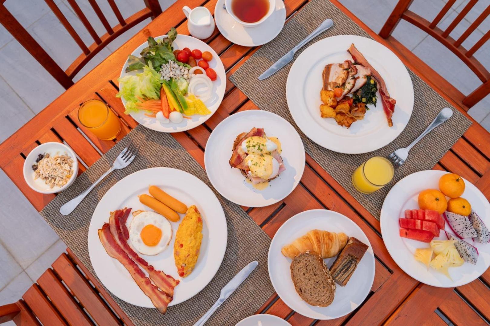 The Briza Beach Resort, Khao Lak Sha Extra Plus Dış mekan fotoğraf