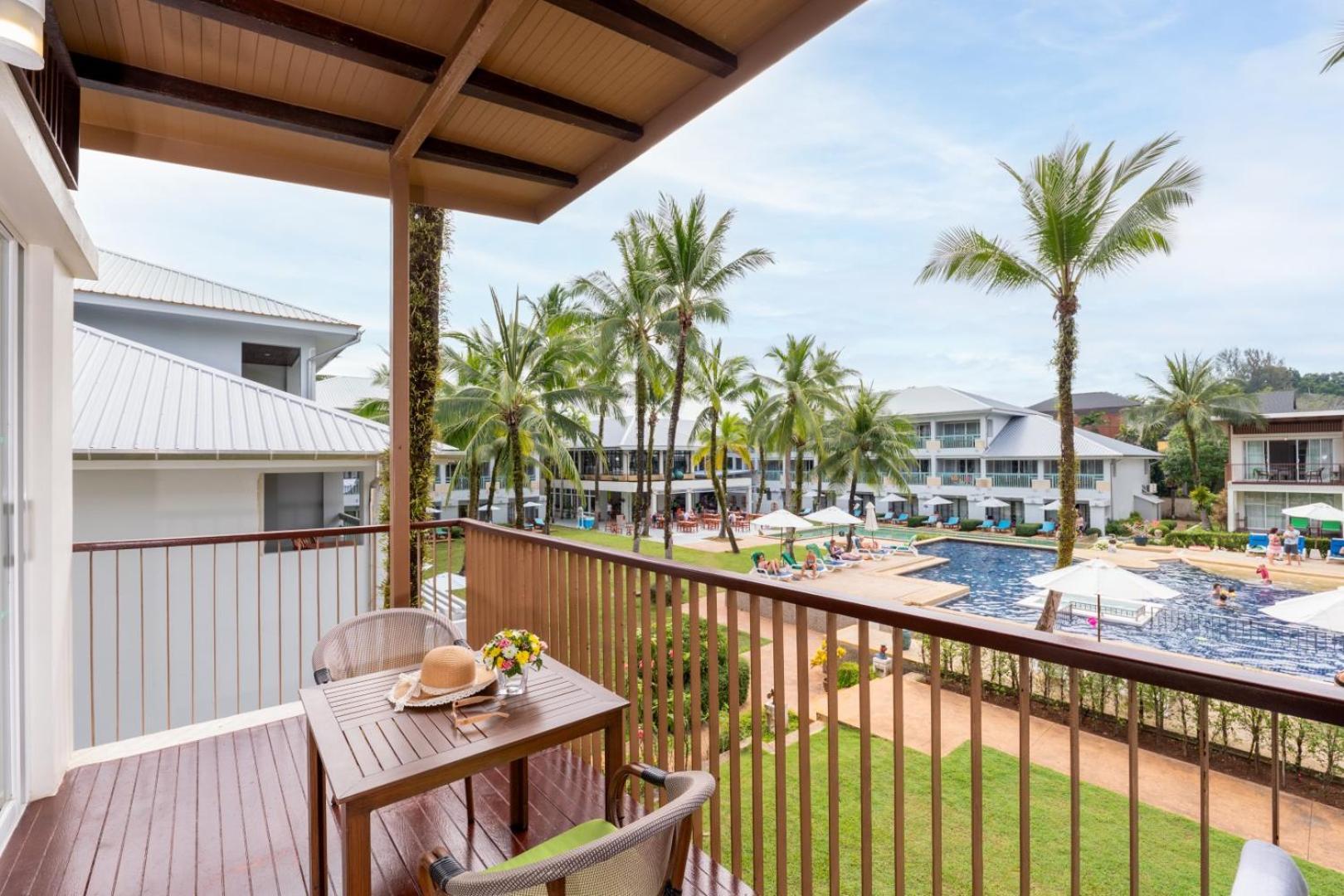 The Briza Beach Resort, Khao Lak Sha Extra Plus Dış mekan fotoğraf